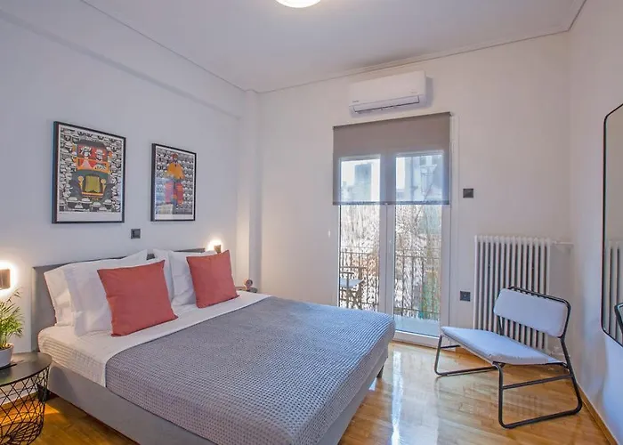 Petra & Phos Acropolis Luxury Apartments